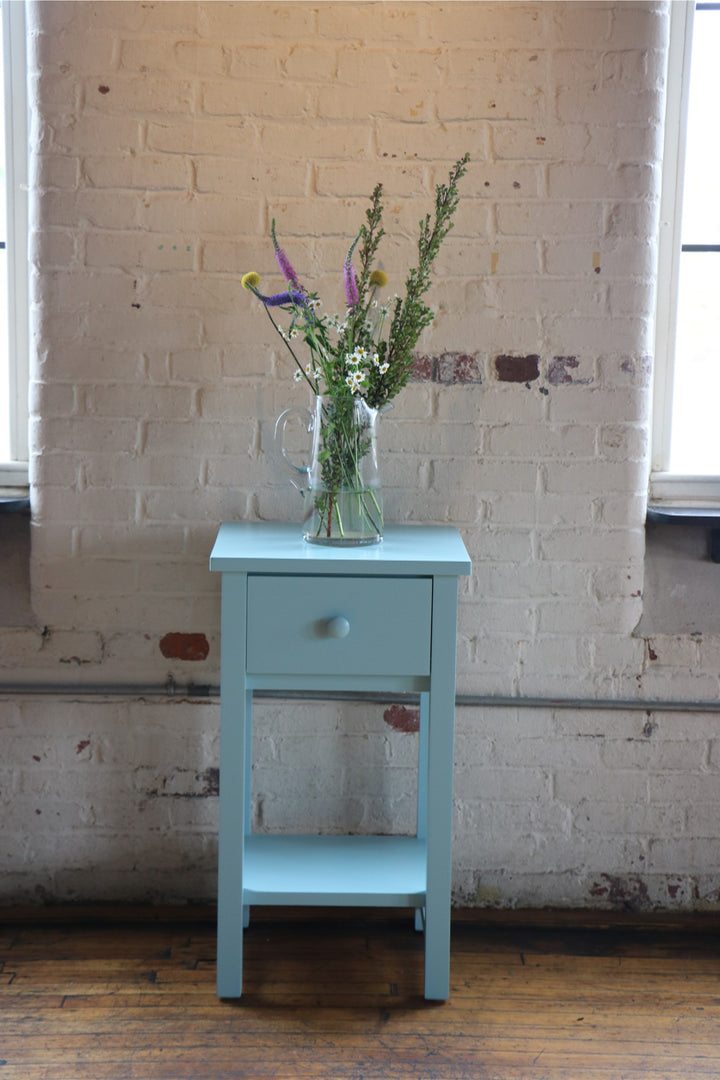 Farmhouse One-Drawer Nightstand